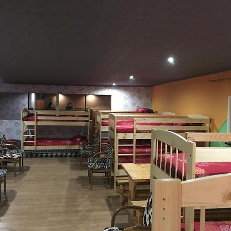 Tolli Hostel & Holiday House ヴァルガ エクステリア 写真
