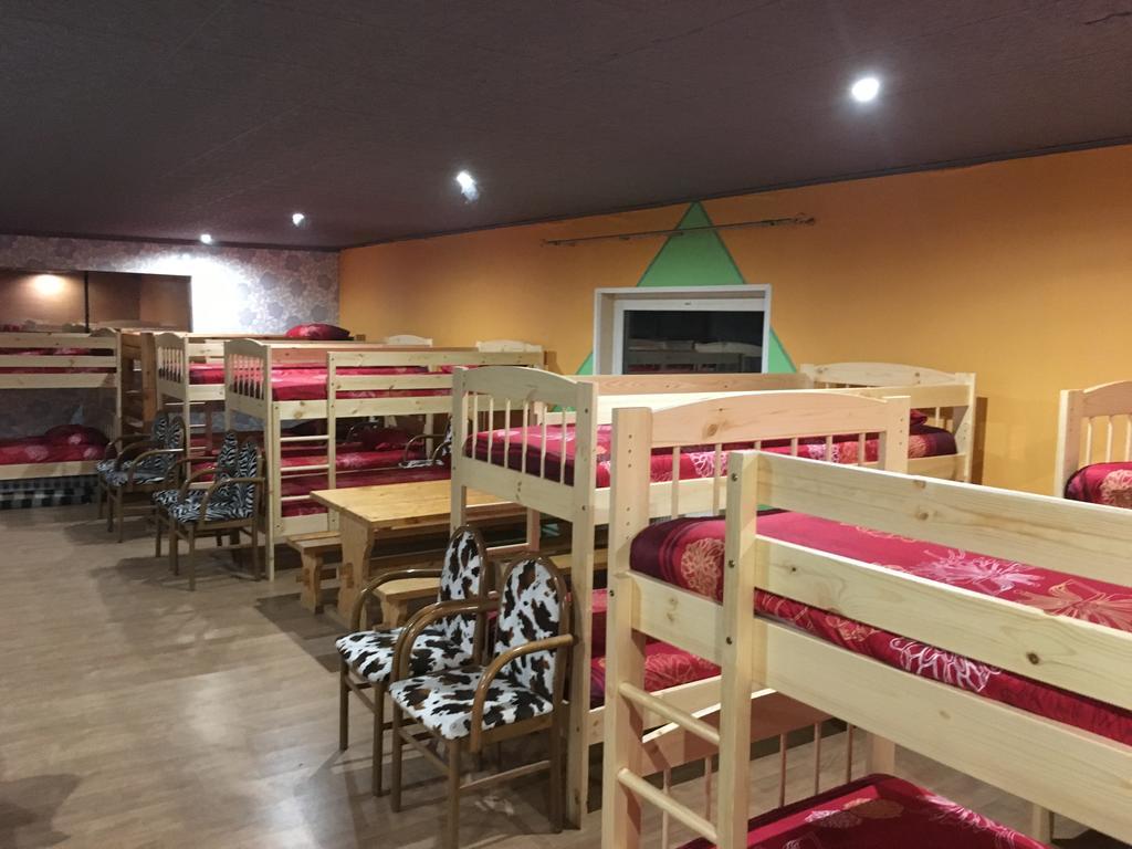 Tolli Hostel & Holiday House ヴァルガ エクステリア 写真
